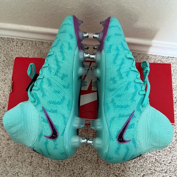 Nike Phantom Luna Elite SG PRO AC Womens Soccer Cleats - Picture 6 of 10